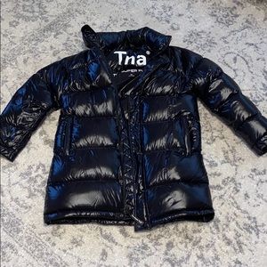 Aritzia Tna super puff mid coat
